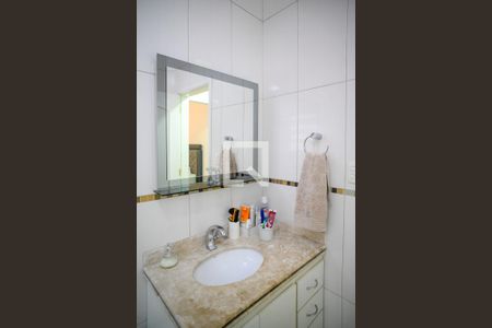 Casa à venda com 157m², 3 quartos e 2 vagasBanheiro da Suíte