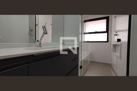 Apartamento para alugar com 299m², 4 quartos e 4 vagasBanheiro da Suíte 1