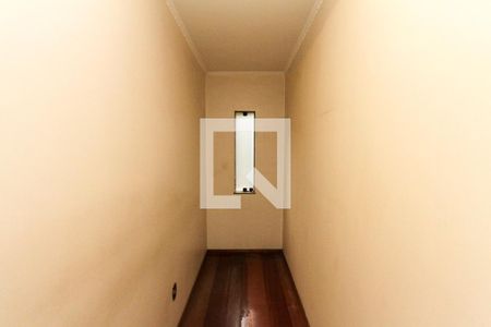 Casa à venda com 160m², 3 quartos e 3 vagasCloset