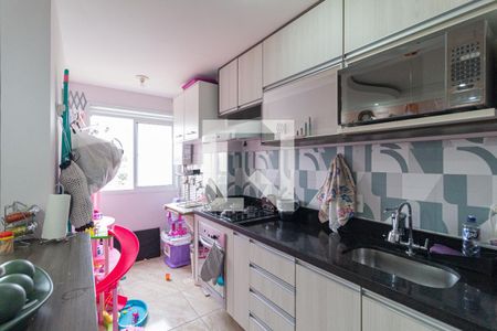 Apartamento para alugar com 43m², 2 quartos e sem vaga Apartamento para alugar com 43m², 2 quartos e sem vagaCozinha e área de serviço