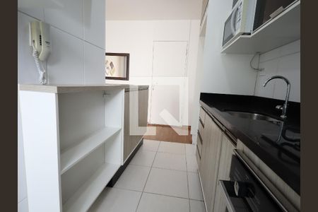 Apartamento à venda com 50m², 2 quartos e 1 vagaCozinha e Área de Serviço