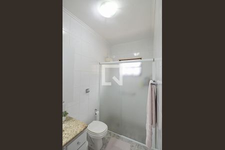 Casa à venda com 143m², 3 quartos e 2 vagas Casa à venda com 143m², 3 quartos e 2 vagasBanheiro da Suíte