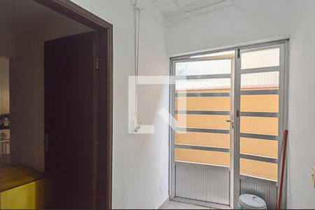 Casa à venda com 143m², 3 quartos e 2 vagas Casa à venda com 143m², 3 quartos e 2 vagasÁrea de Serviço