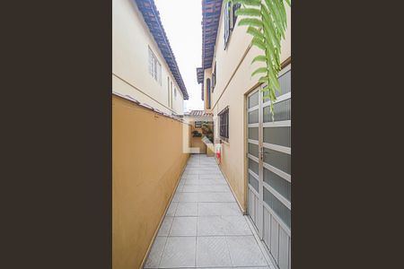 Casa à venda com 143m², 3 quartos e 2 vagas Casa à venda com 143m², 3 quartos e 2 vagasQuintal