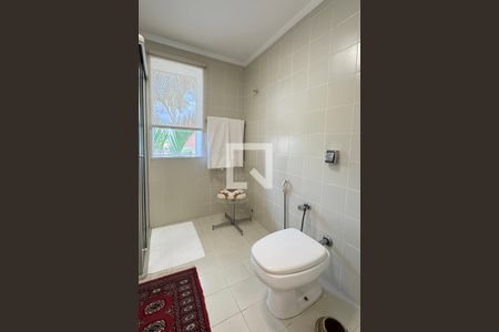 Casa de condomínio à venda com 317m², 3 quartos e 2 vagasBanheiro Corredor