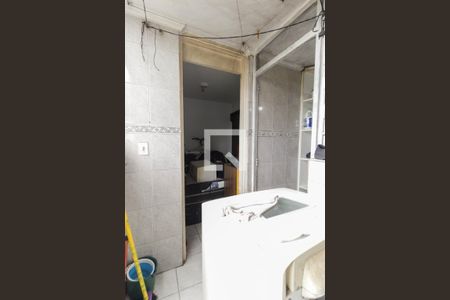 Apartamento à venda com 70m², 2 quartos e 1 vagaÁrea de Serviço