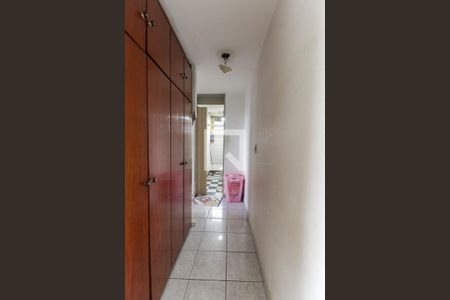 Apartamento à venda com 70m², 2 quartos e 1 vagaCorredor