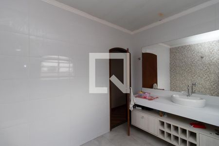 Casa à venda com 200m², 3 quartos e 2 vagas Casa à venda com 200m², 3 quartos e 2 vagasBanheiro da Suíte