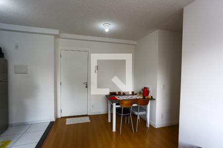 Sala de apartamento para alugar com 2 quartos, 42m² em Parque Reboucas, São Paulo