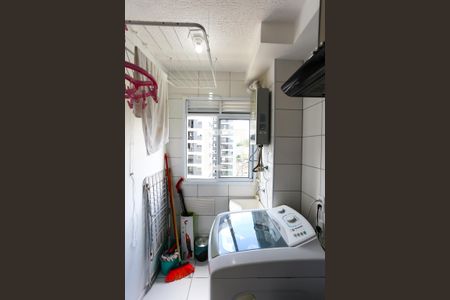 Área de Serviço de apartamento para alugar com 2 quartos, 42m² em Parque Reboucas, São Paulo