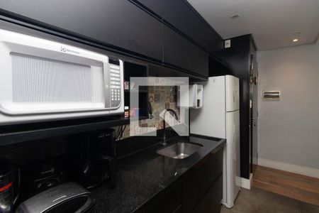 Apartamento à venda com 70m², 3 quartos e 1 vaga Apartamento à venda com 70m², 3 quartos e 1 vagaCozinha e Área de Serviço