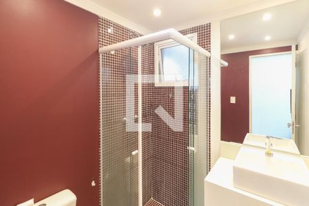 Banheiro de apartamento à venda com 3 quartos, 70m² em Vila Paiva, São Paulo