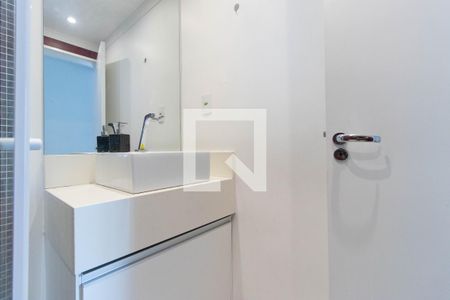 Apartamento à venda com 70m², 3 quartos e 1 vaga Apartamento à venda com 70m², 3 quartos e 1 vagaBanheiro Social