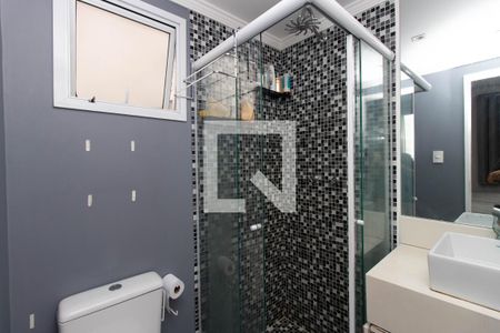 Apartamento à venda com 70m², 3 quartos e 1 vaga Apartamento à venda com 70m², 3 quartos e 1 vagaBanheiro da Suíte