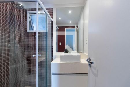 Apartamento à venda com 70m², 3 quartos e 1 vaga Apartamento à venda com 70m², 3 quartos e 1 vagaBanheiro Social