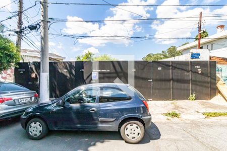 Casa à venda com 90m², 2 quartos e 2 vagasFachada