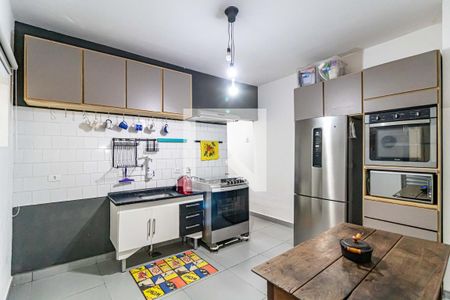 Casa à venda com 90m², 2 quartos e 2 vagasCozinha