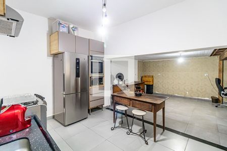 Casa à venda com 90m², 2 quartos e 2 vagasCozinha