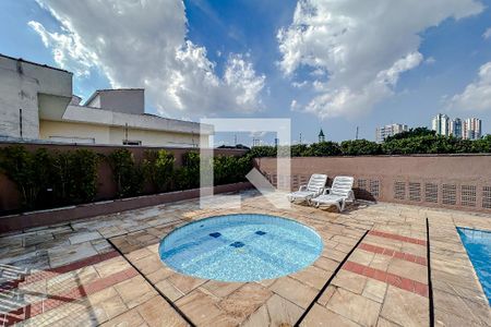 Apartamento à venda com 55m², 2 quartos e 2 vagasÁrea comum - Piscina