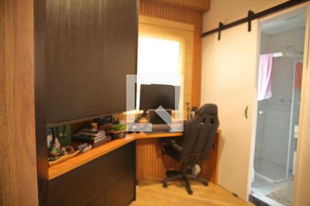 Apartamento à venda com 90m², 3 quartos e 2 vagasEscritório