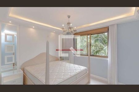 Apartamento à venda com 3 quartos, 143m² em Petrópolis, Porto Alegre