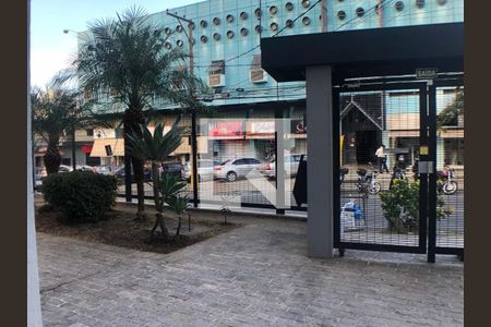 Apartamento para alugar com 190m², 3 quartos e 1 vaga