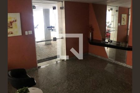 Apartamento para alugar com 190m², 3 quartos e 1 vaga