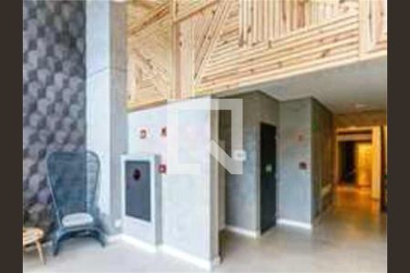 Apartamento à venda com 34m², 1 quarto e sem vaga