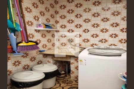 Casa à venda com 3 quartos, 210m² em Vila Tiradentes, São Paulo