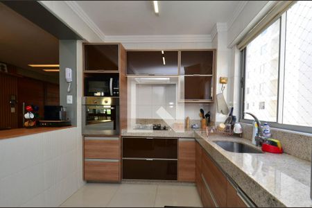 Apartamento à venda com 110m², 3 quartos e 3 vagasCozinha