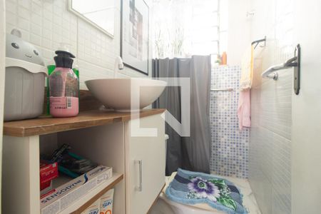 Apartamento para alugar com 50m², 1 quarto e 1 vaga Apartamento para alugar com 50m², 1 quarto e 1 vagaDetalhe do Banheiro