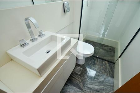 Apartamento para alugar com 88m², 3 quartos e 2 vagas Apartamento para alugar com 88m², 3 quartos e 2 vagasBanheiro social