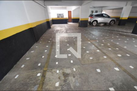 Garagem de apartamento para alugar com 3 quartos, 88m² em Santo Agostinho, Belo Horizonte