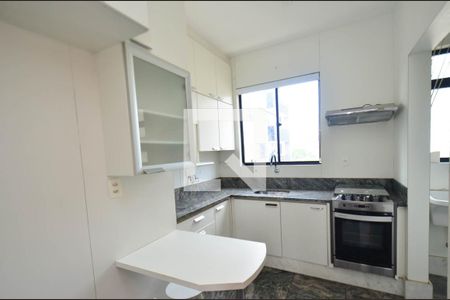 Cozinha de apartamento para alugar com 3 quartos, 88m² em Santo Agostinho, Belo Horizonte
