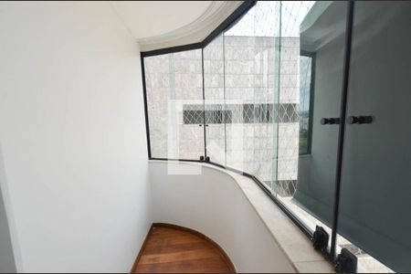 Apartamento para alugar com 88m², 3 quartos e 2 vagas Apartamento para alugar com 88m², 3 quartos e 2 vagasQuarto2