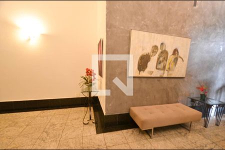 Hall de entrada de apartamento para alugar com 3 quartos, 88m² em Santo Agostinho, Belo Horizonte