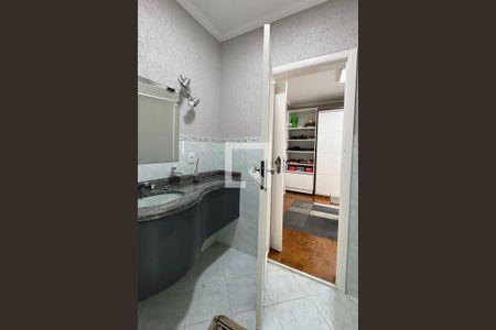 Casa de condomínio à venda com 360m², 5 quartos e 6 vagasSuíte 3