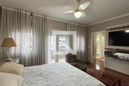 Casa de condomínio à venda com 360m², 5 quartos e 6 vagasSuíte 1