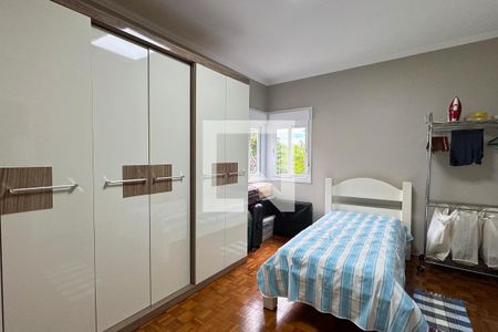 Casa de condomínio à venda com 360m², 5 quartos e 6 vagasSuíte 3