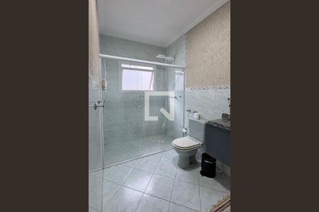 Casa de condomínio à venda com 360m², 5 quartos e 6 vagasBanheiro da Suíte 4