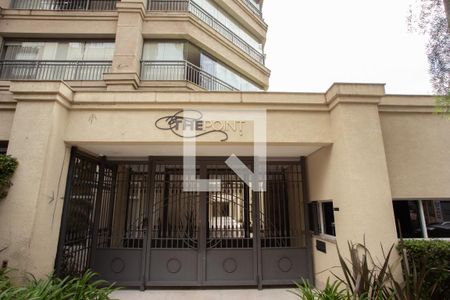 Apartamento à venda com 300m², 3 quartos e 5 vagasFachada