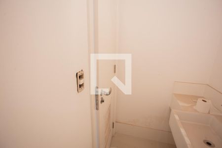 Apartamento à venda com 300m², 3 quartos e 5 vagasBanheiro 