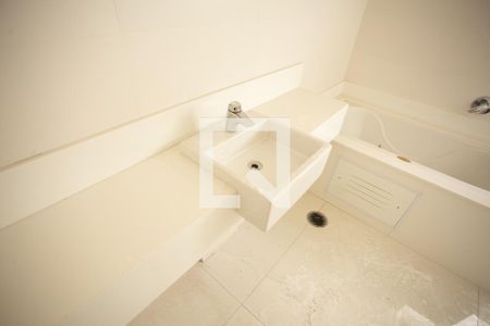 Apartamento à venda com 300m², 3 quartos e 5 vagasBanheiro 
