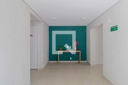 Apartamento para alugar com 33m², 2 quartos e sem vaga Apartamento para alugar com 33m², 2 quartos e sem vagaÁrea Comum - Salão de Festas