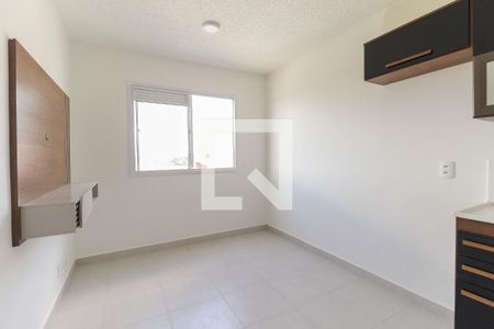 Apartamento para alugar com 33m², 2 quartos e sem vaga Apartamento para alugar com 33m², 2 quartos e sem vagaSala