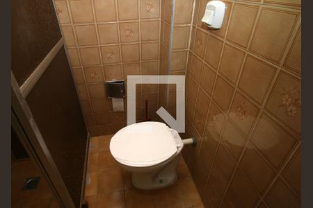 Casa à venda com 100m², 2 quartos e sem vagaBanheiro