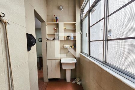 Apartamento à venda com 105m², 3 quartos e sem vagaÁrea de Serviço