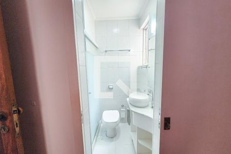 Apartamento à venda com 105m², 3 quartos e sem vagaBanheiro da Suíte