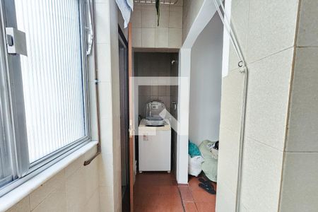 Apartamento à venda com 105m², 3 quartos e sem vagaÁrea de Serviço