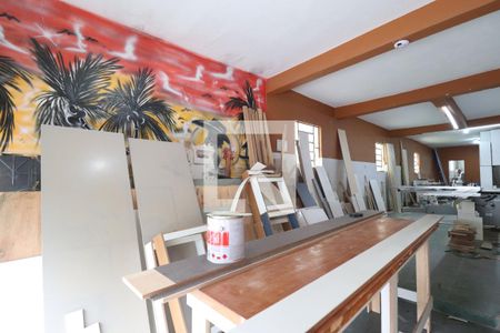 Casa para alugar com 300m², 2 quartos e sem vagaGalpão